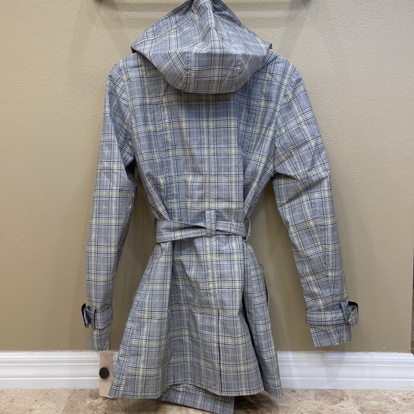 BCBGeneration Grey and Yellow Plaid Trench Coat. Size Small. NWT - Picture 4 of 11